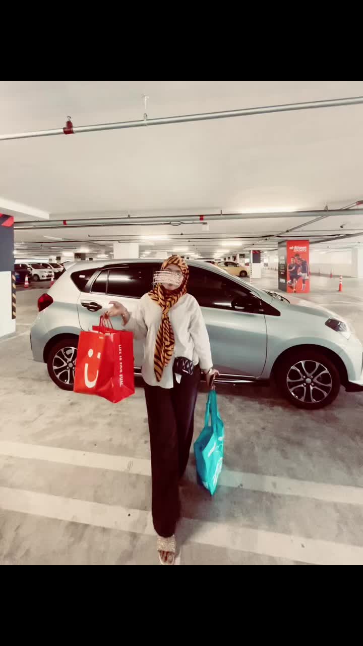 @NadzirahAqilah🦋༘⋆