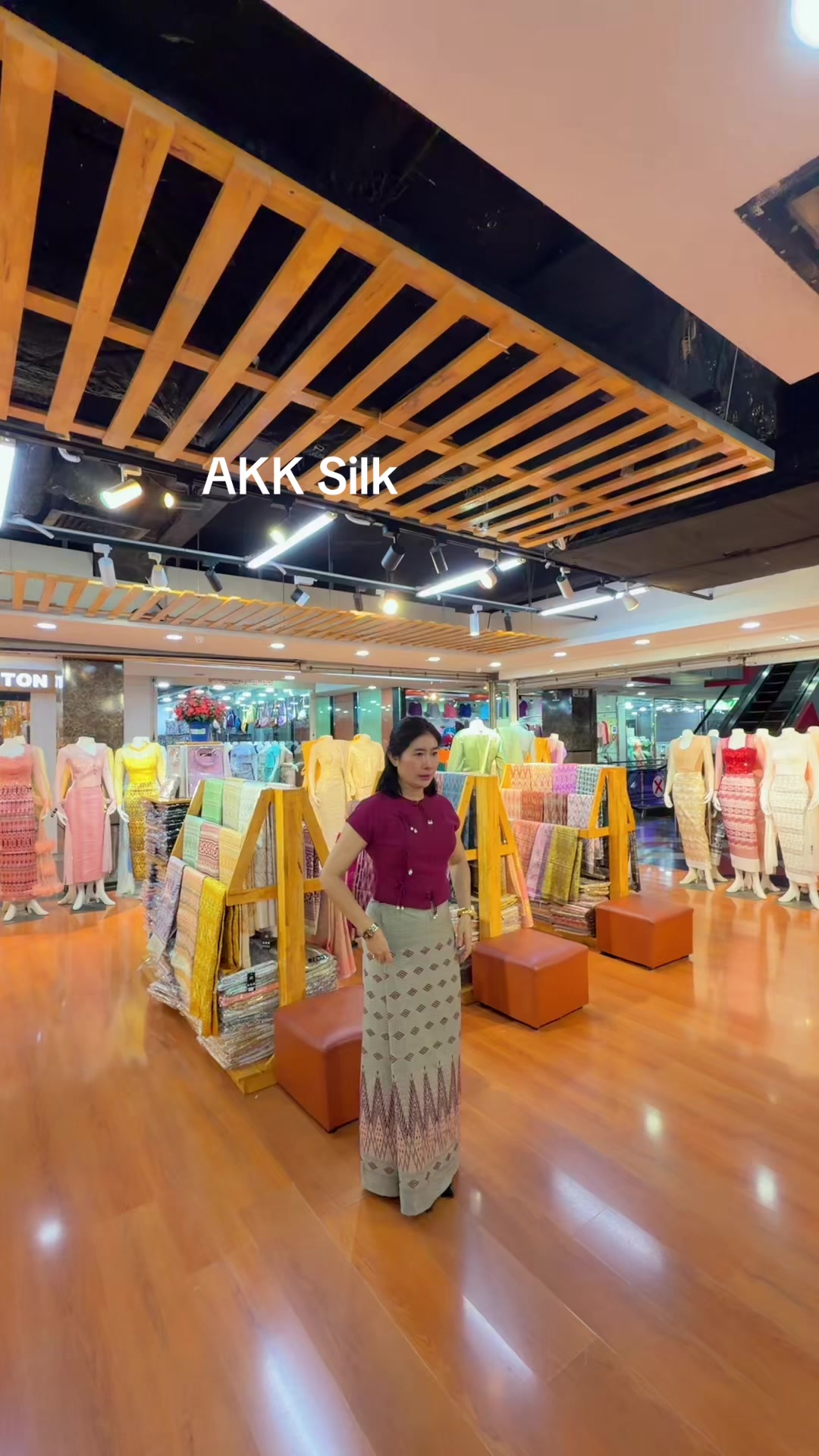 @Akk Silk (official account)