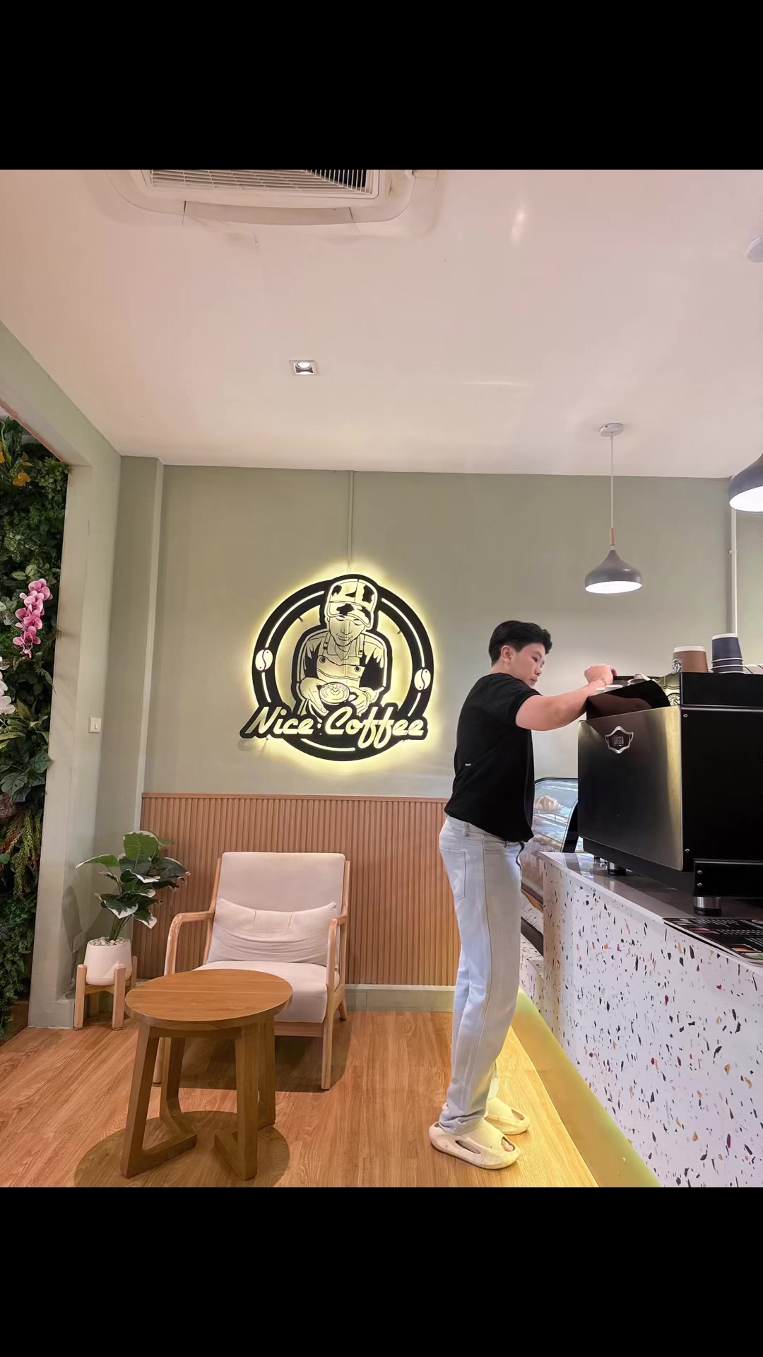@☕️Barista Nice 🕊️⚖️