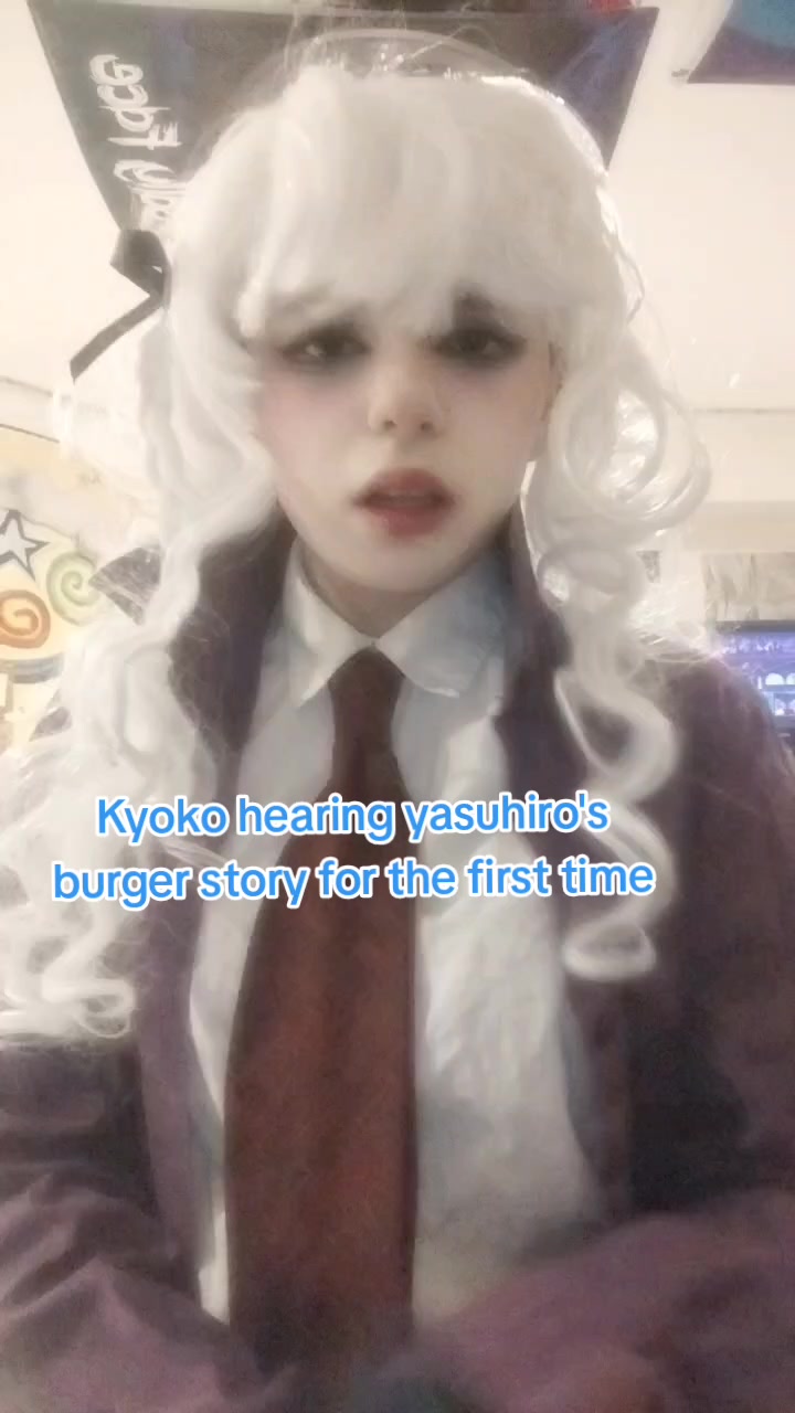 @🔥,🐛,🏳️⚧️,🩸,🐇