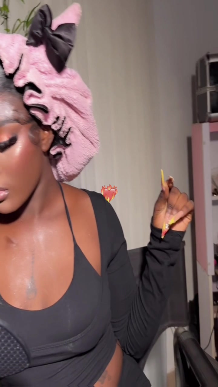 @feyikemi