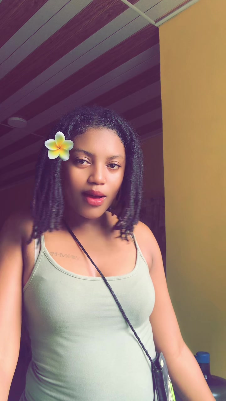 @🤍Holly🤍