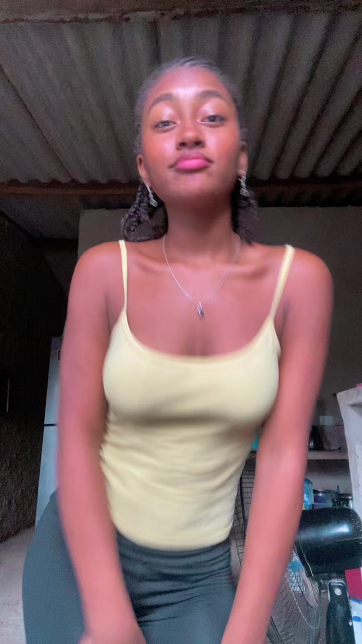 @sandrith21_