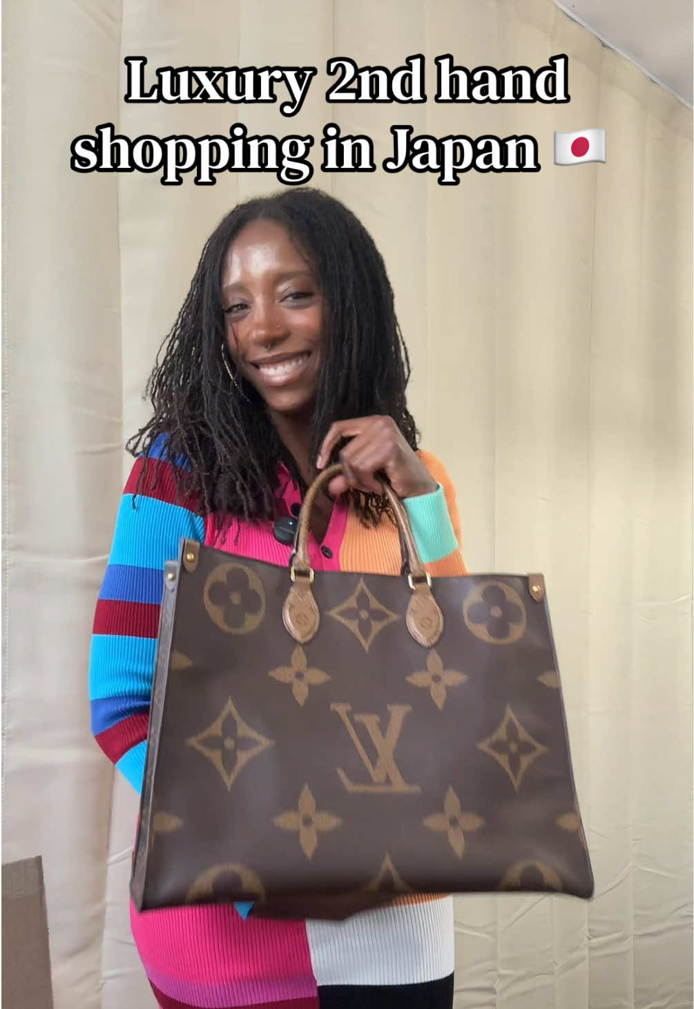 @Monique | World Traveler