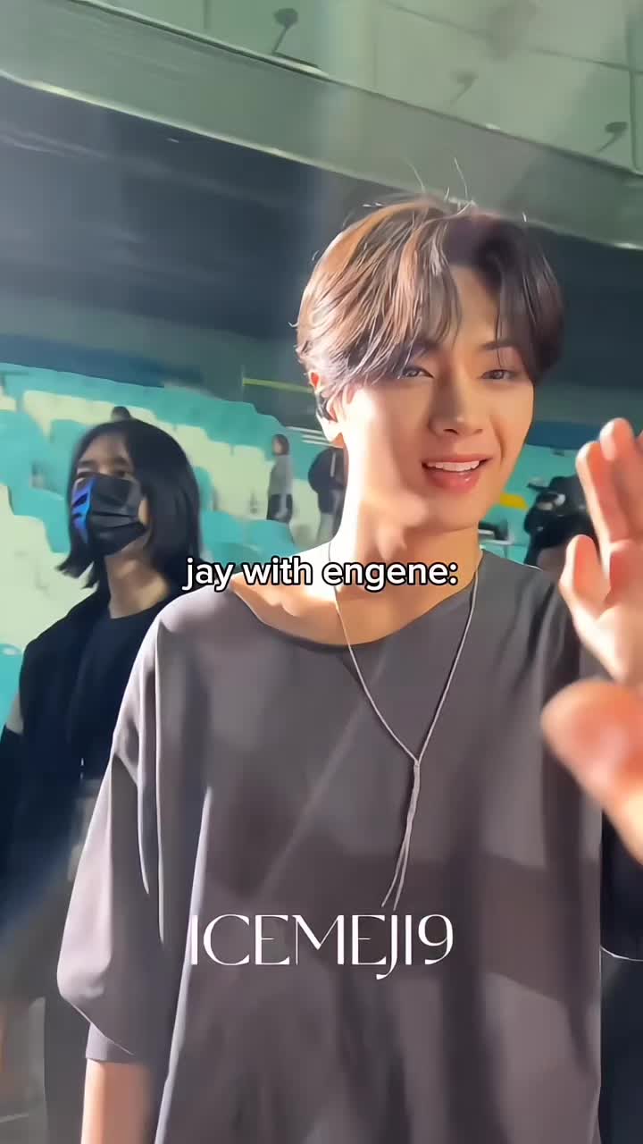 @๐ฏ๐๐๐๐๐๐๐