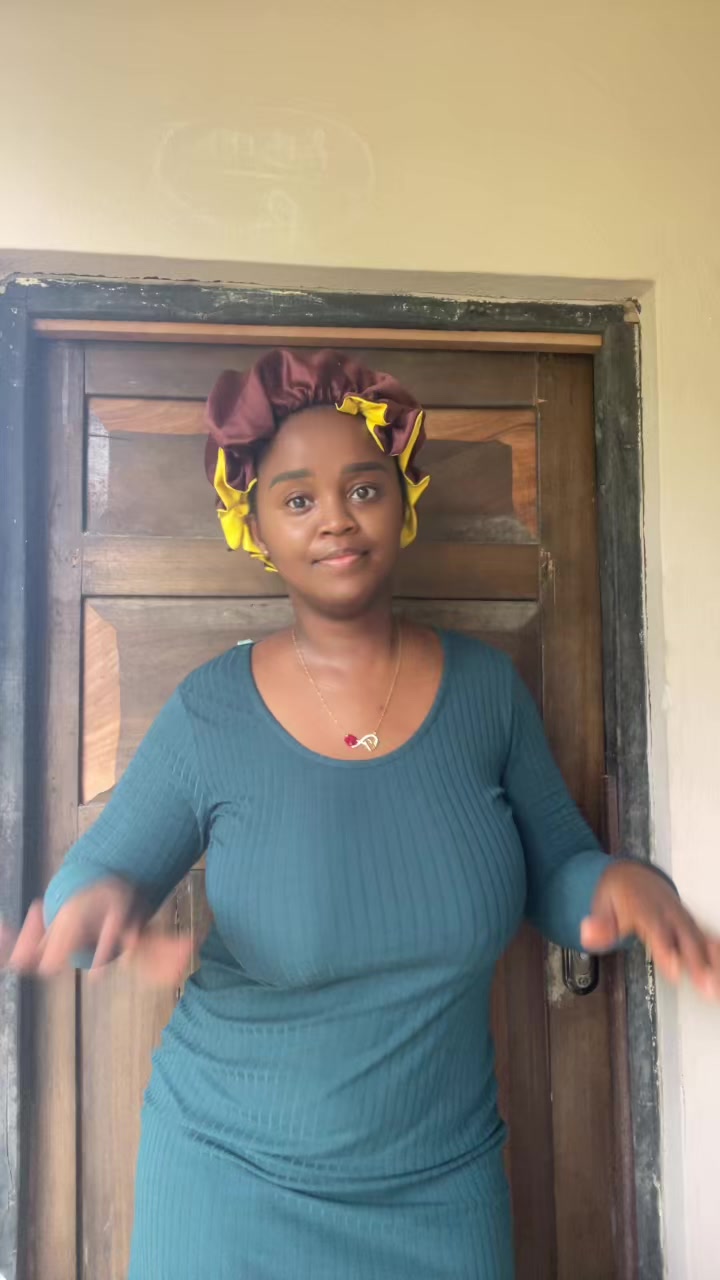 @Perfume, watch vendor in Uyo