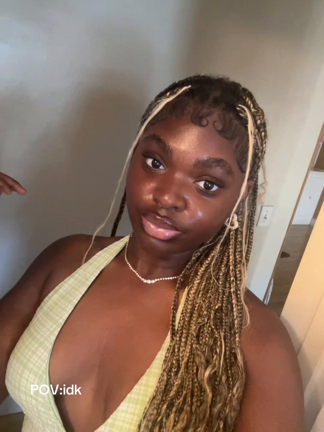 @jujussecrets_