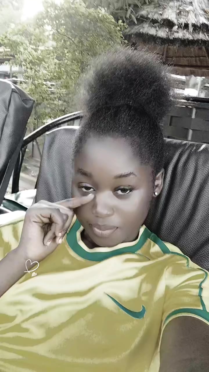 @PRINCESS 👸 OF MUNDU