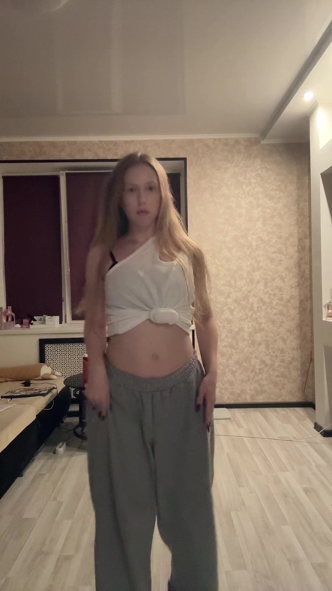 @джонияр