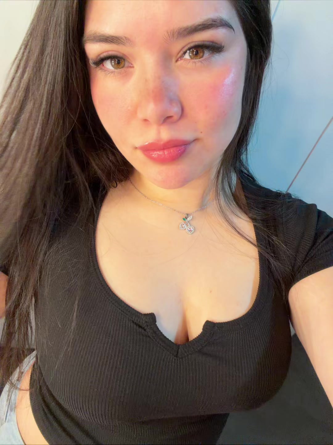 @𝓥𝓪𝓪𝓵💸💋