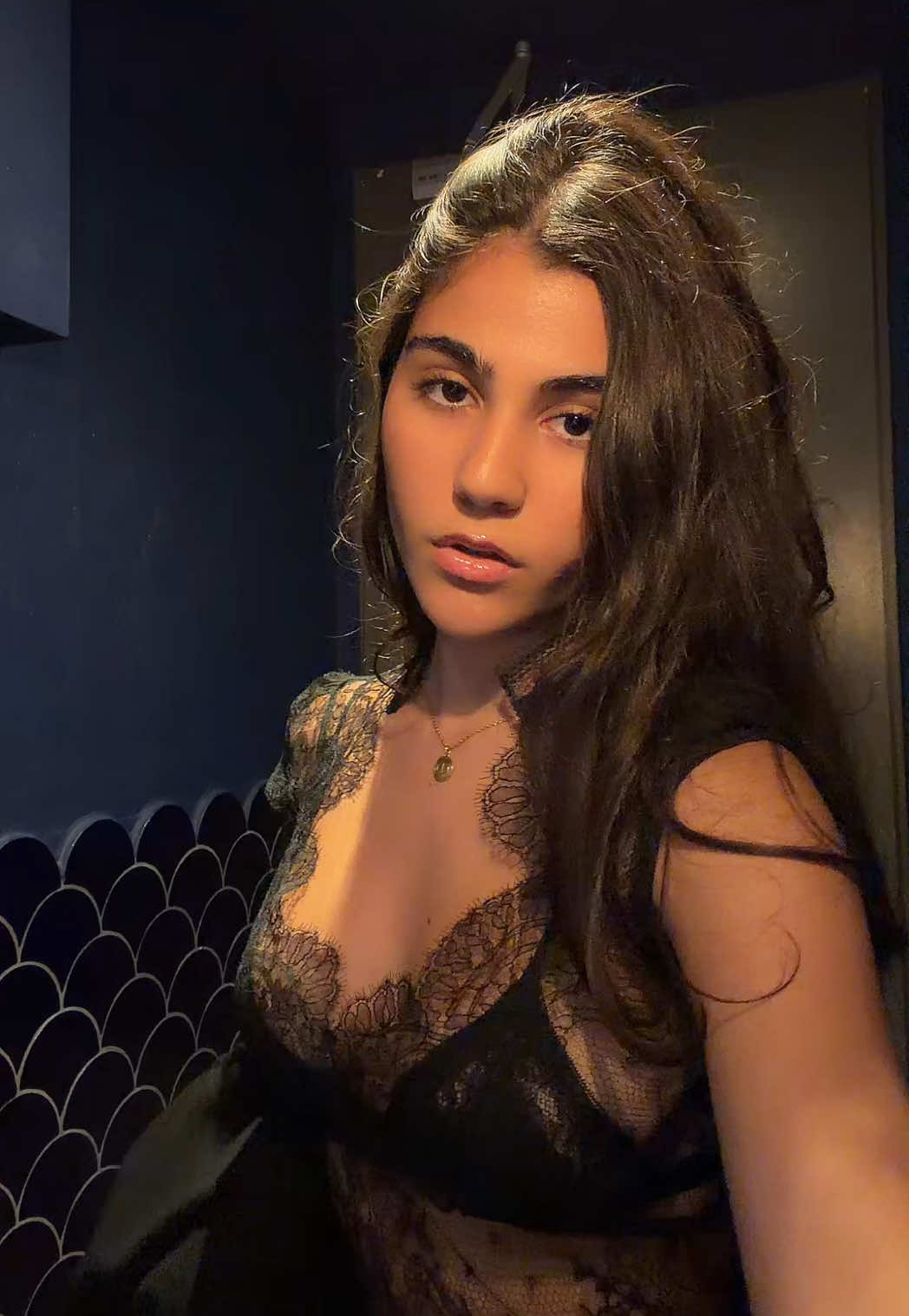 @E V A