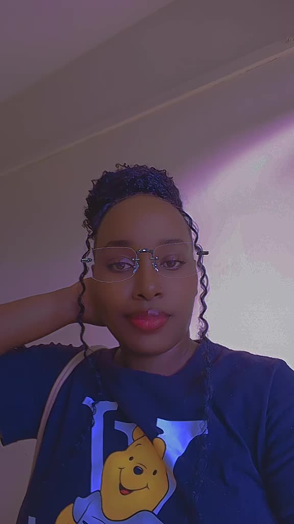 @r🌹h🌺o🦋d🍄a🌻h ❣️😜