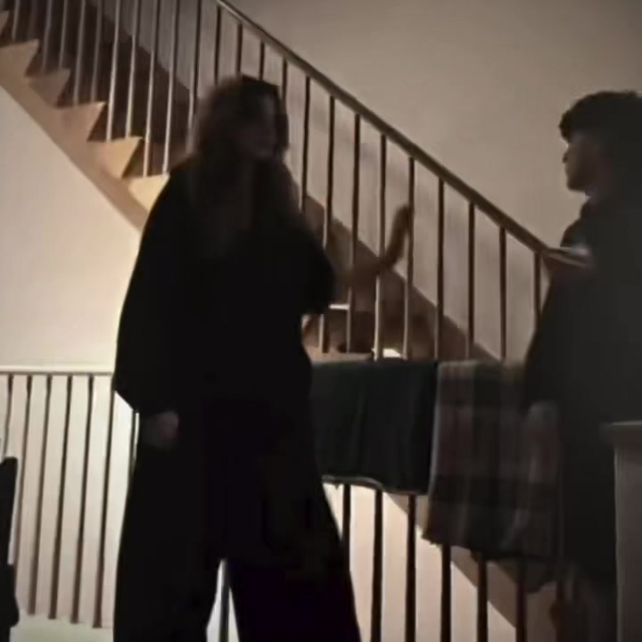 @Isa