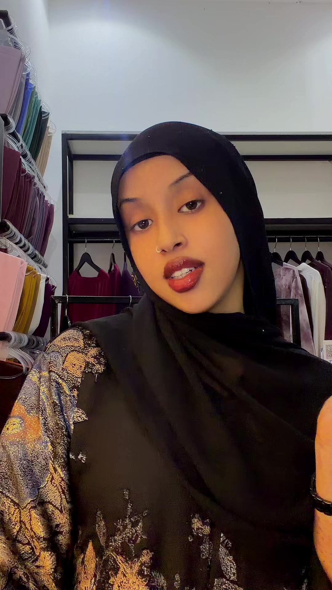 @Mushtaaq Huute👸🦋