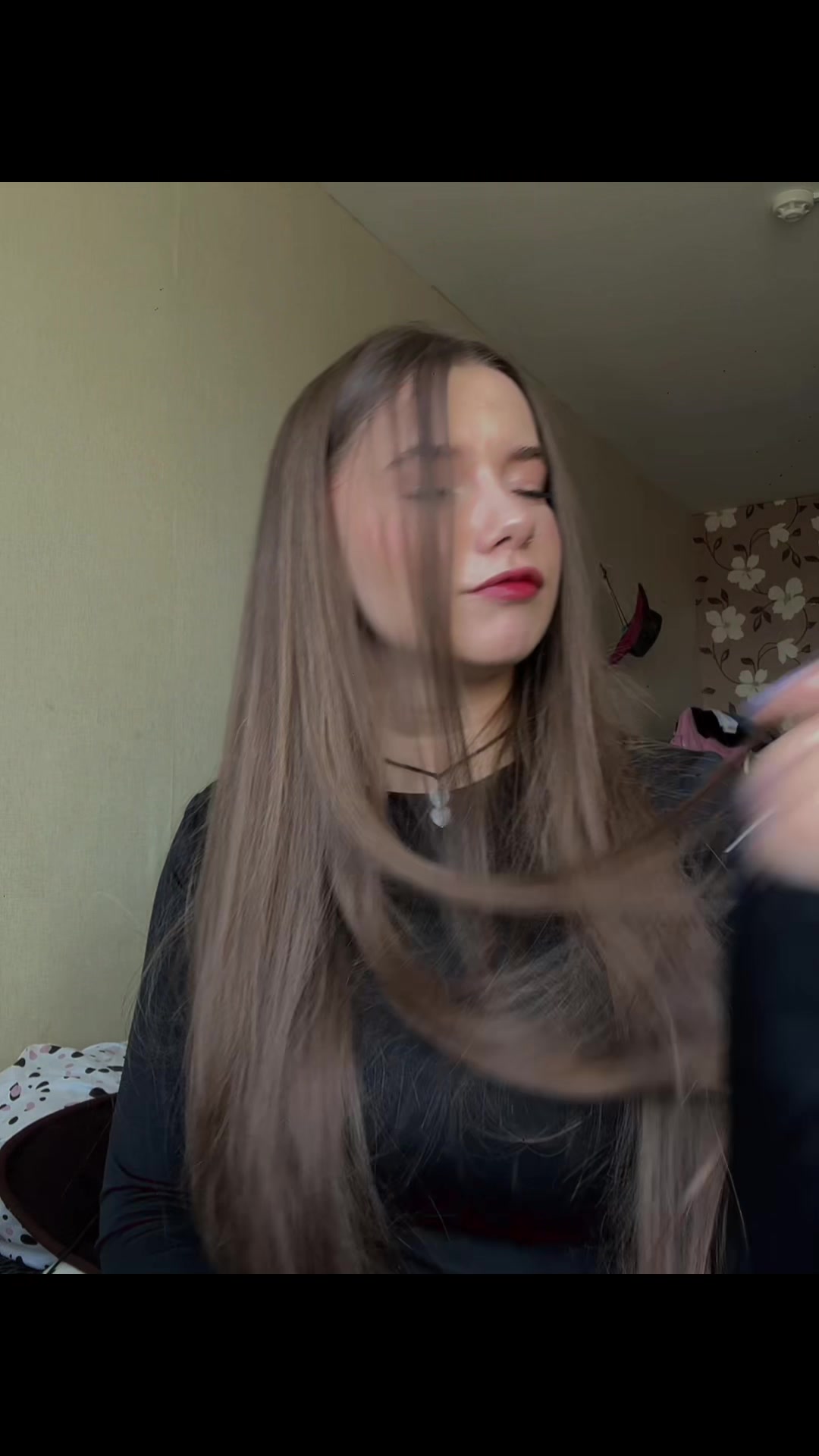 @варя