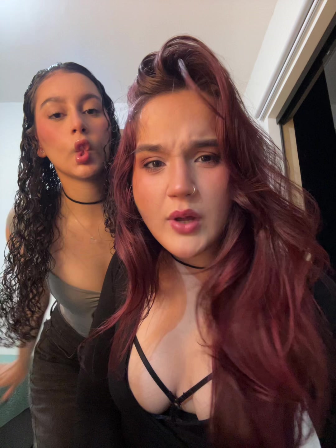 @moni