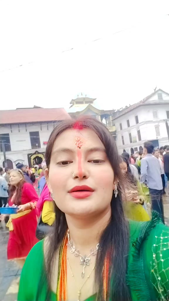 @👸karishma Nath👑
