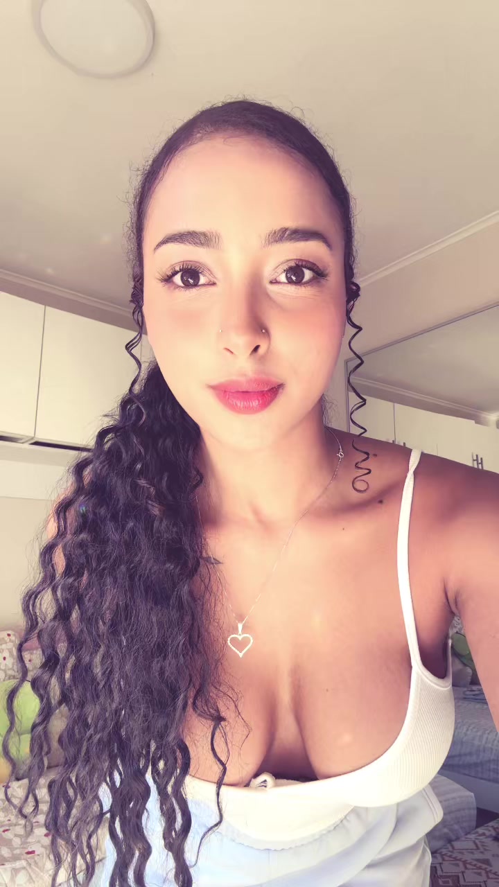 @ANA VV 🌟