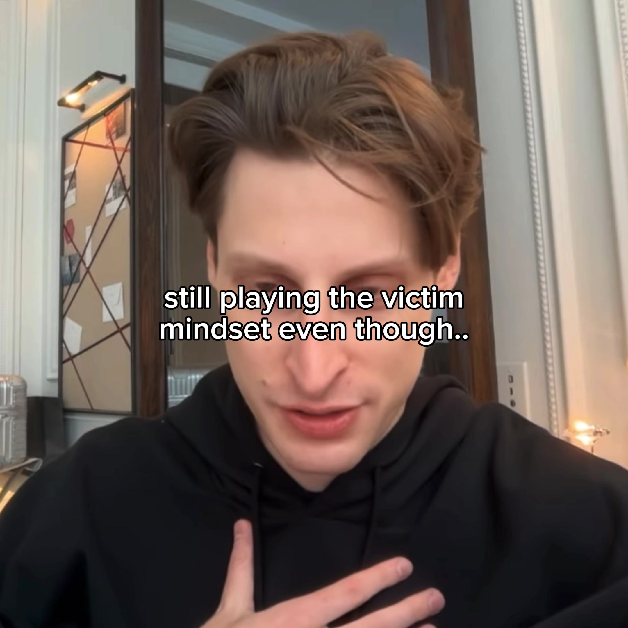 @aurellasz