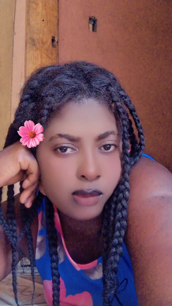 @sherloo la courageuse