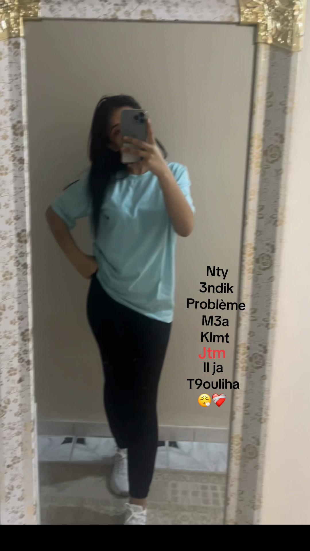 @la  A