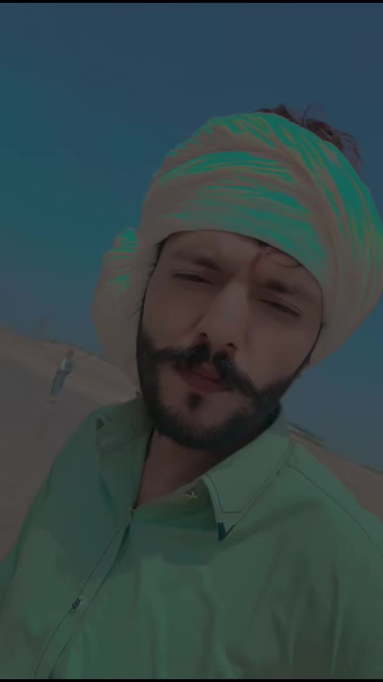 @Hunjra Shfaqat
