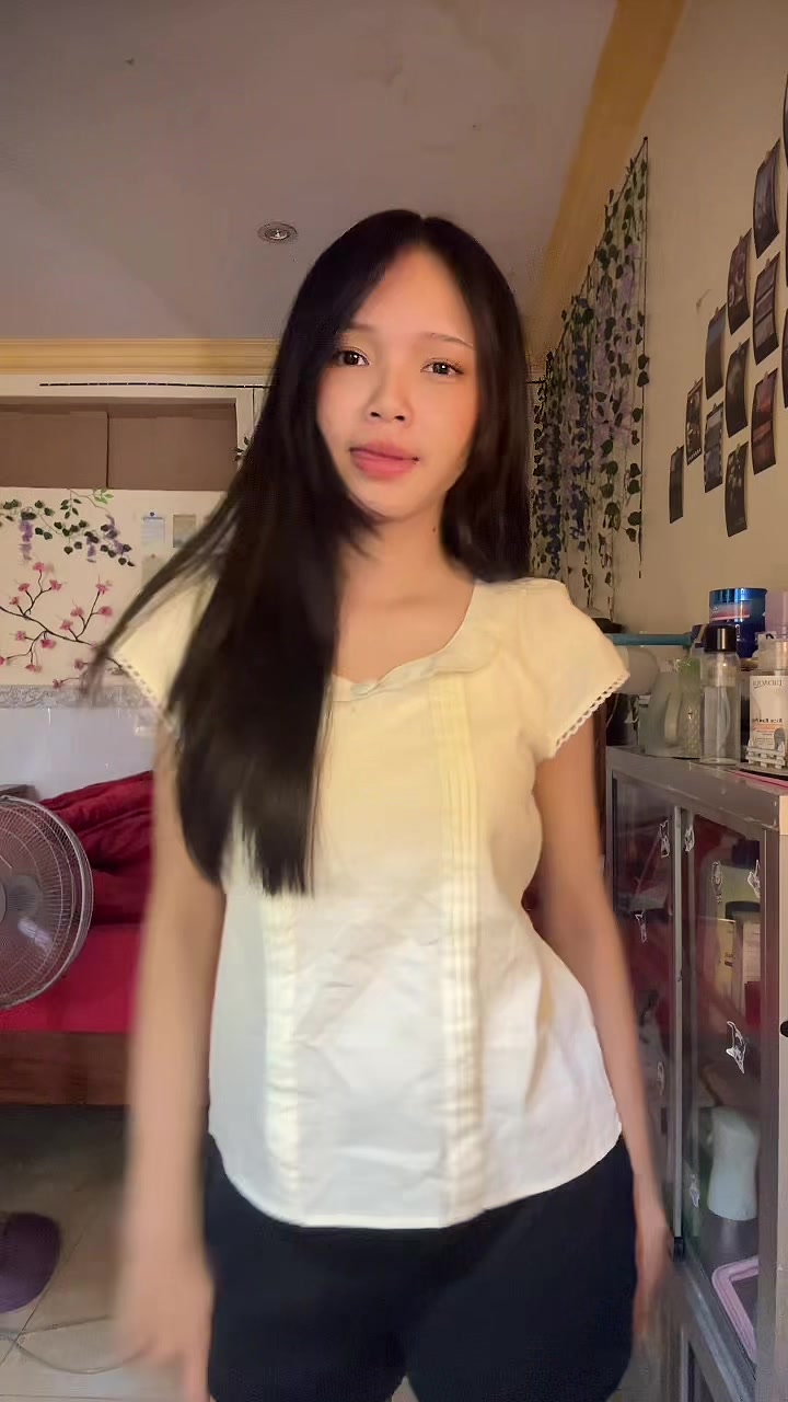 @HONGENG (ហុងអេង)