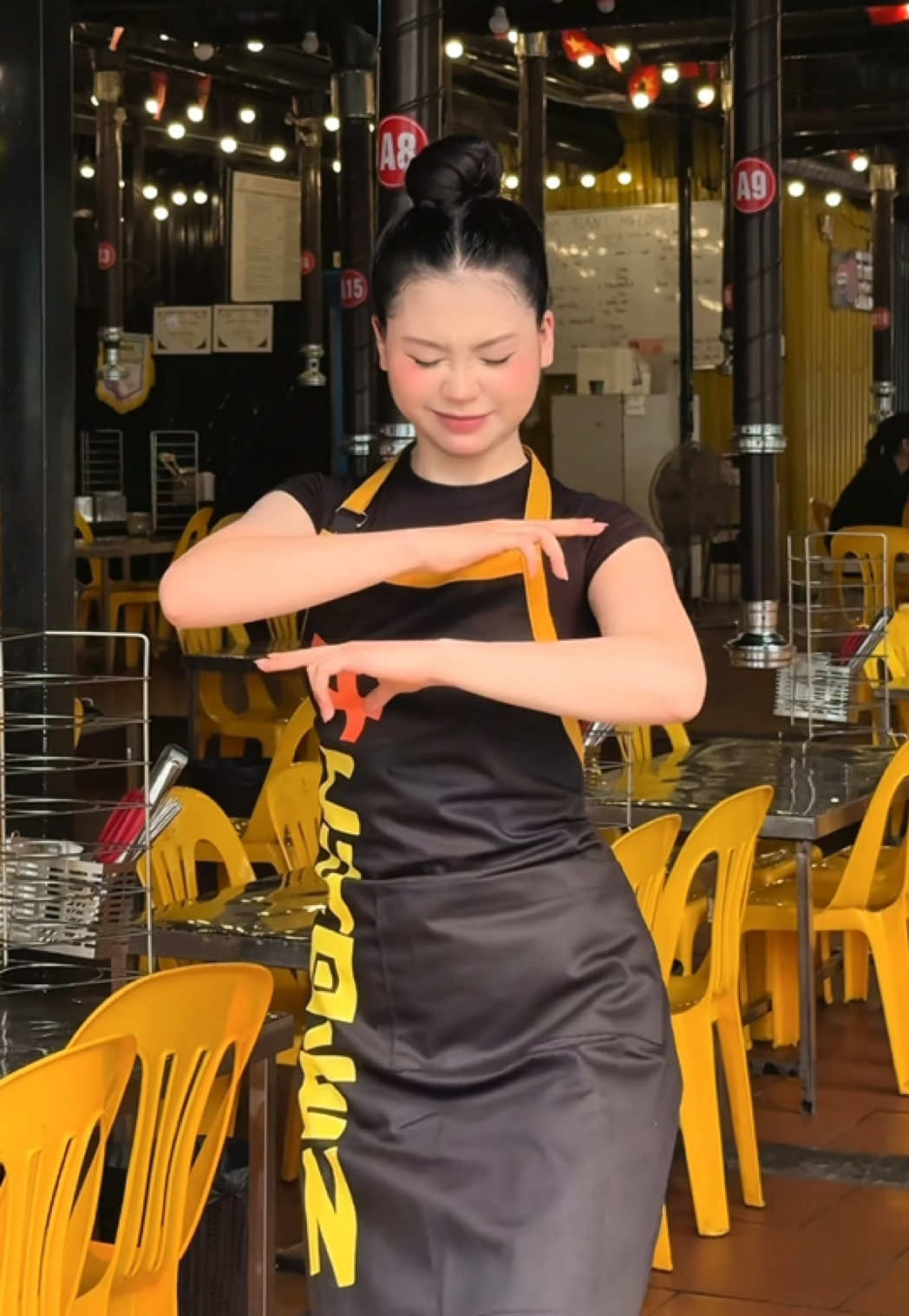 @A Choén Biết Nhảy