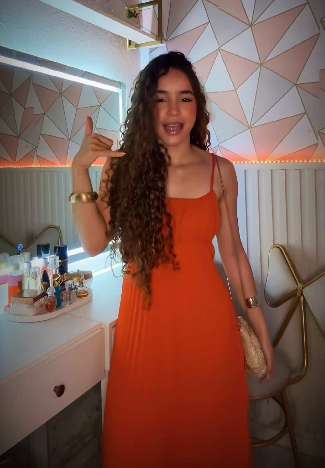@Adla indica