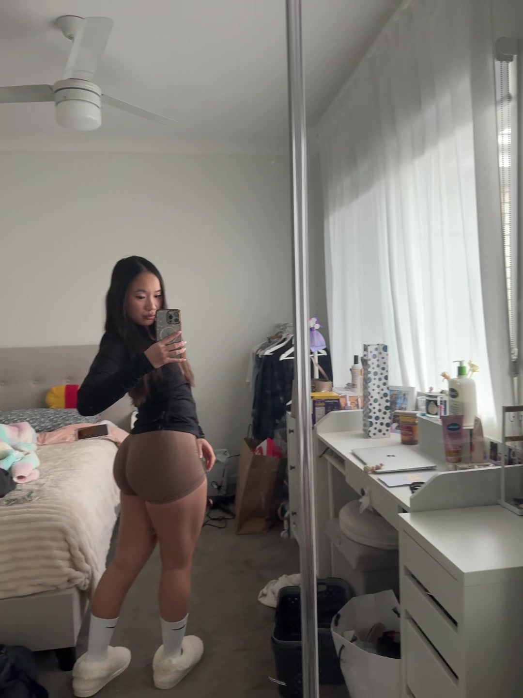 @YUNA LE
