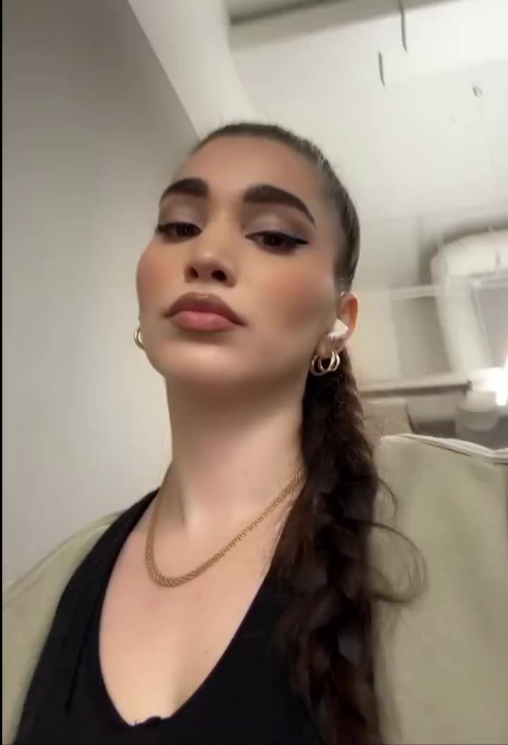 @🩶𝑬𝑵𝑰𝑺𝑨𝑺𝑻𝑨𝑹𝑺✨