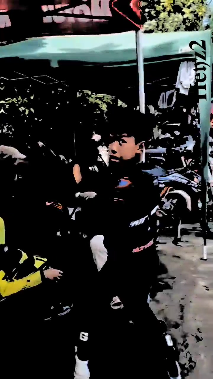 @𝐇𝐞𝖞𝐳𝟐🇵🇭