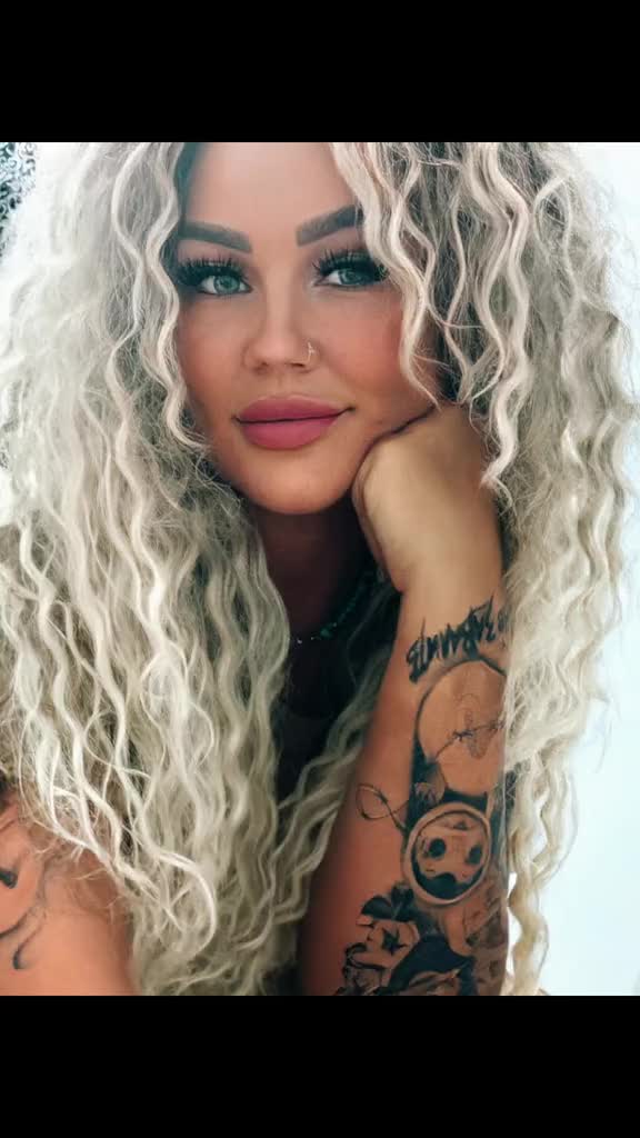 @⚜️⚜️DIVA⚜️⚜️