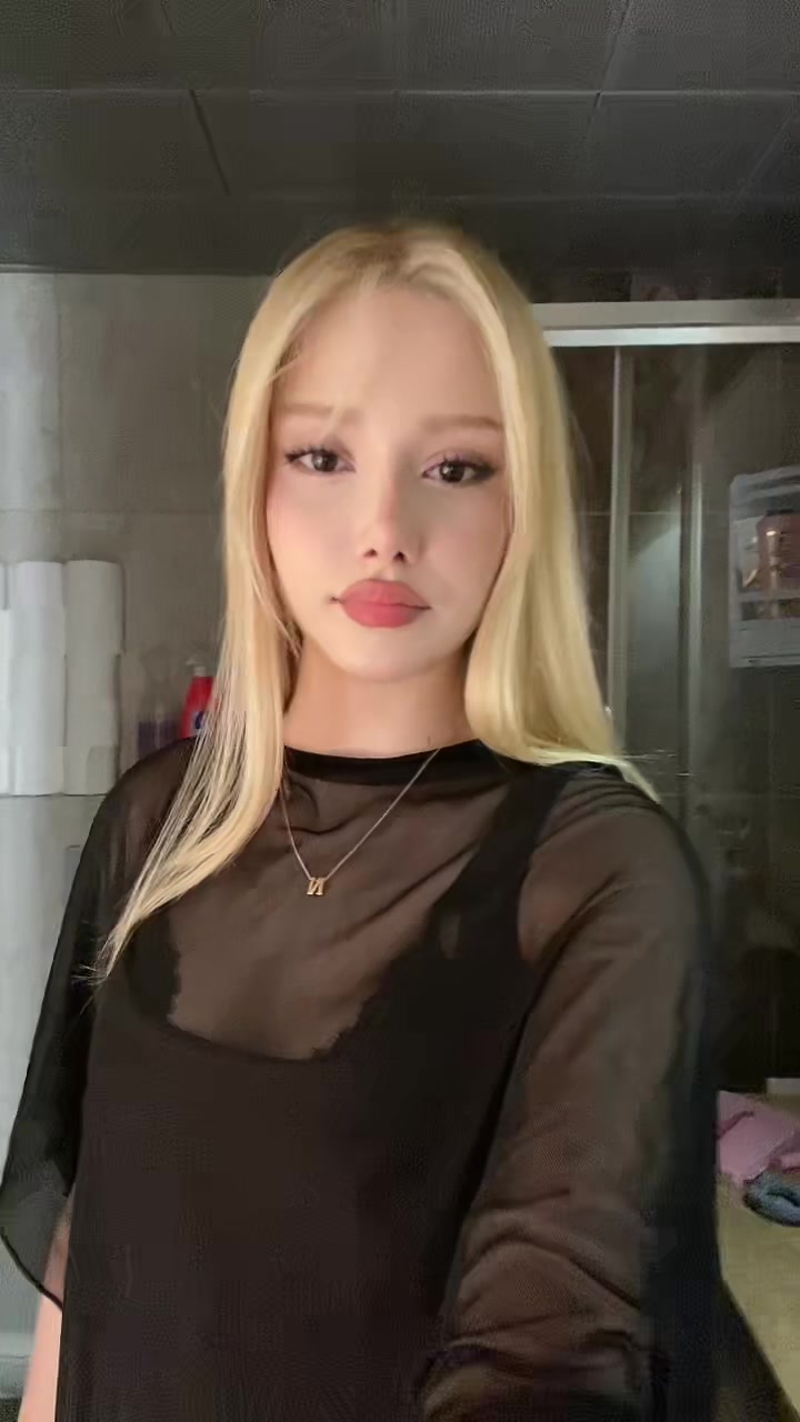 @nnrnnisa