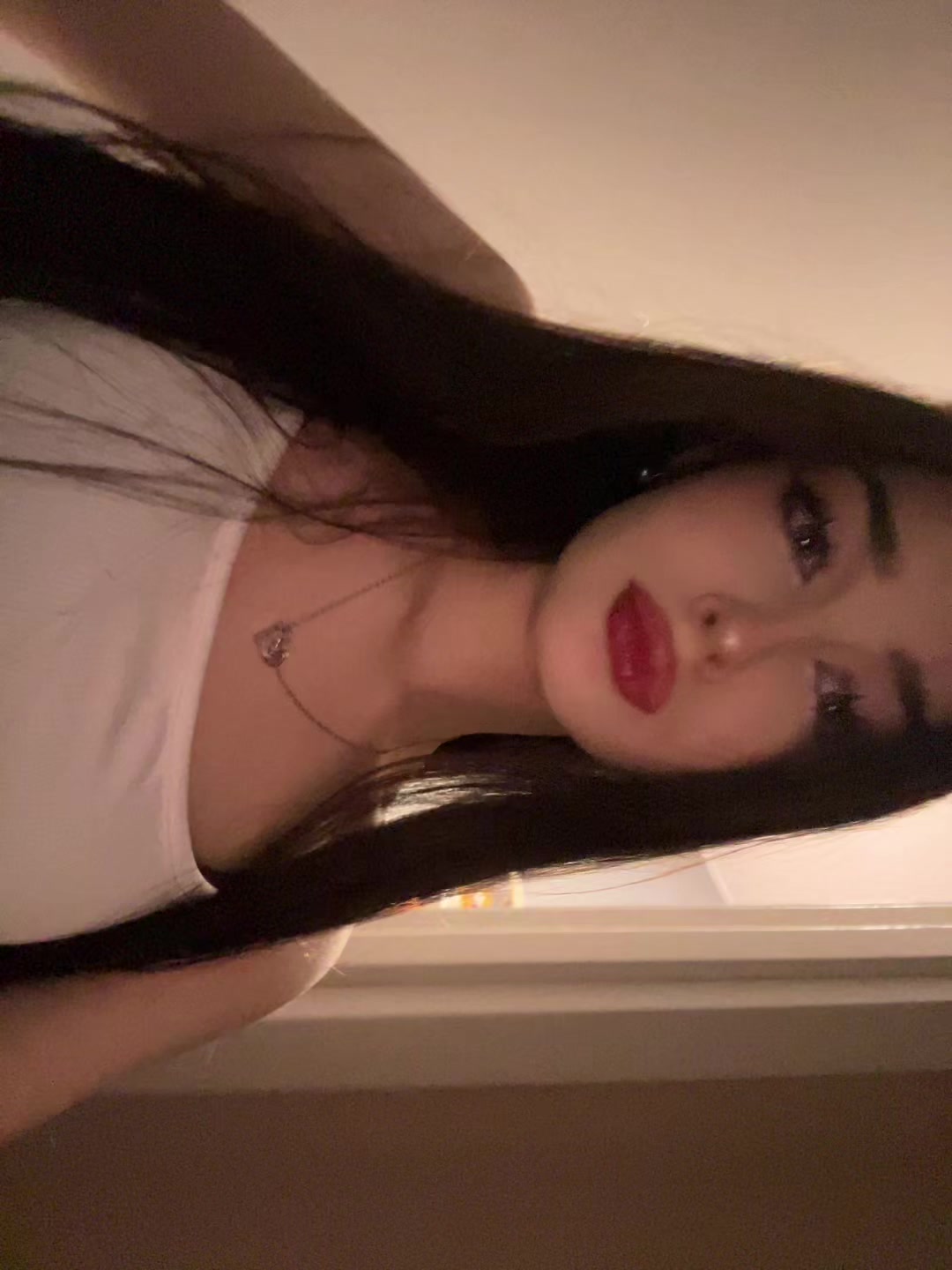 @elyymm