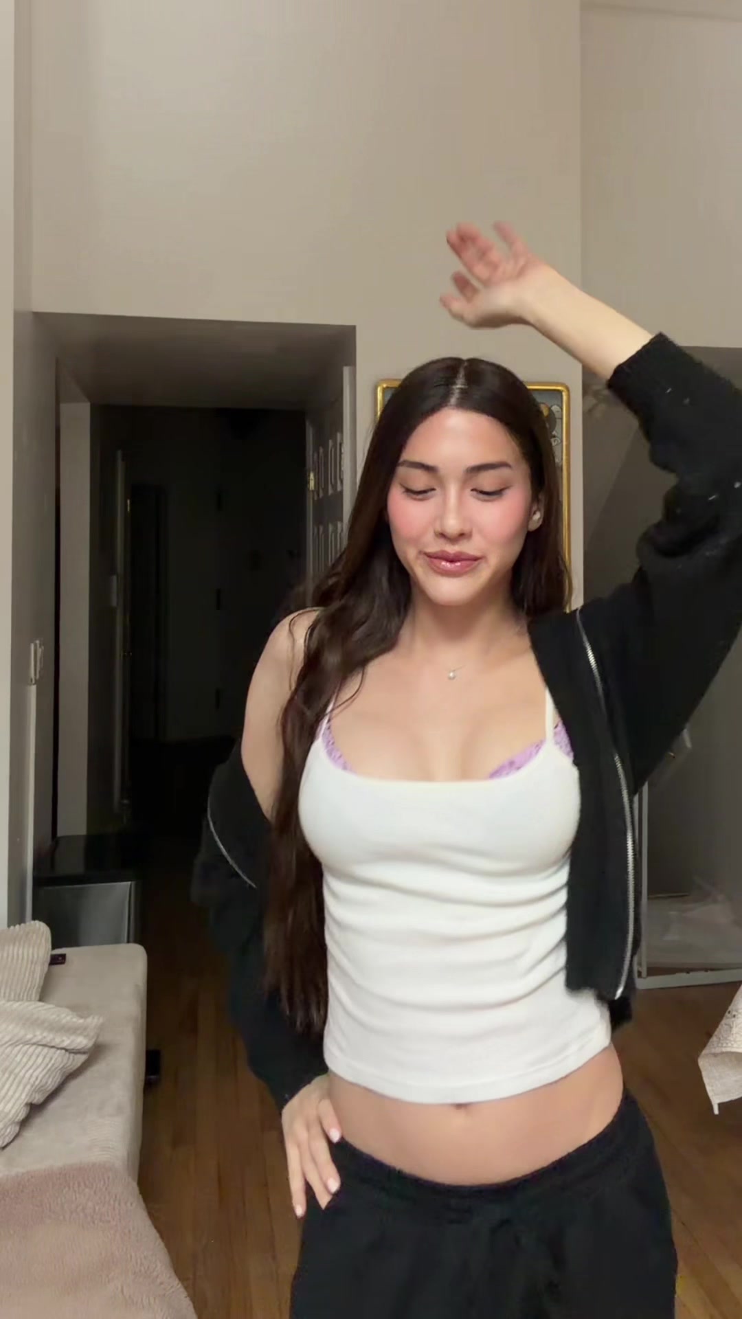@Yuna B