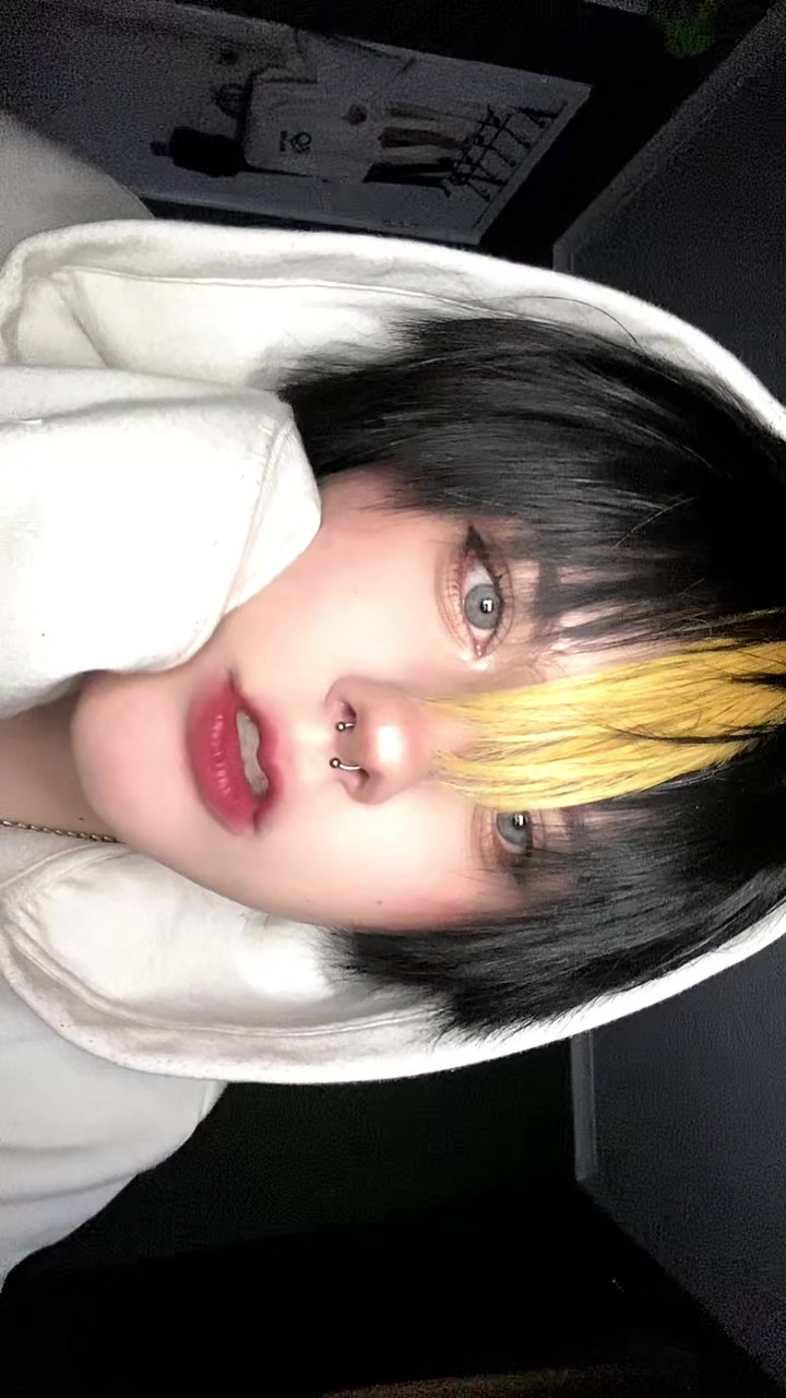 @˚ ⋆.˚✮ Vee ✮˚.⋆˚