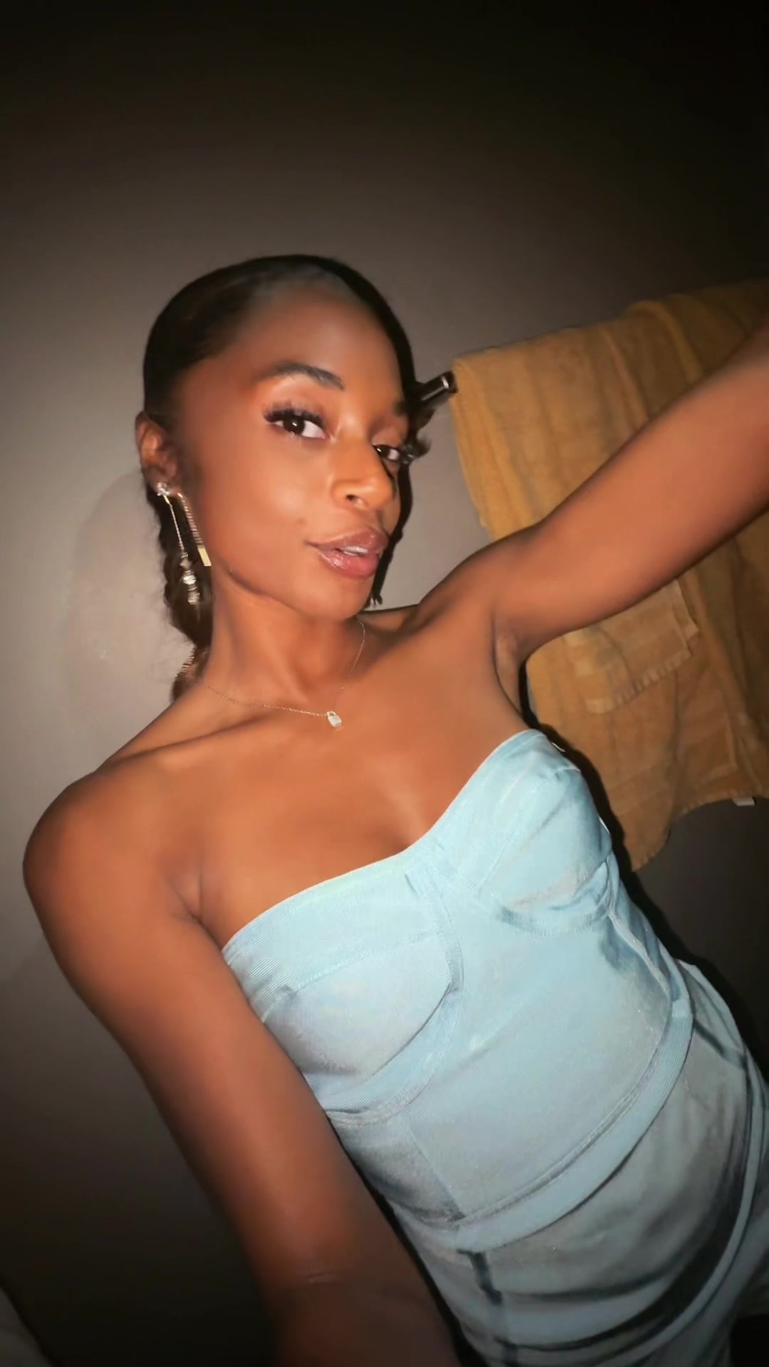 @Jahne303