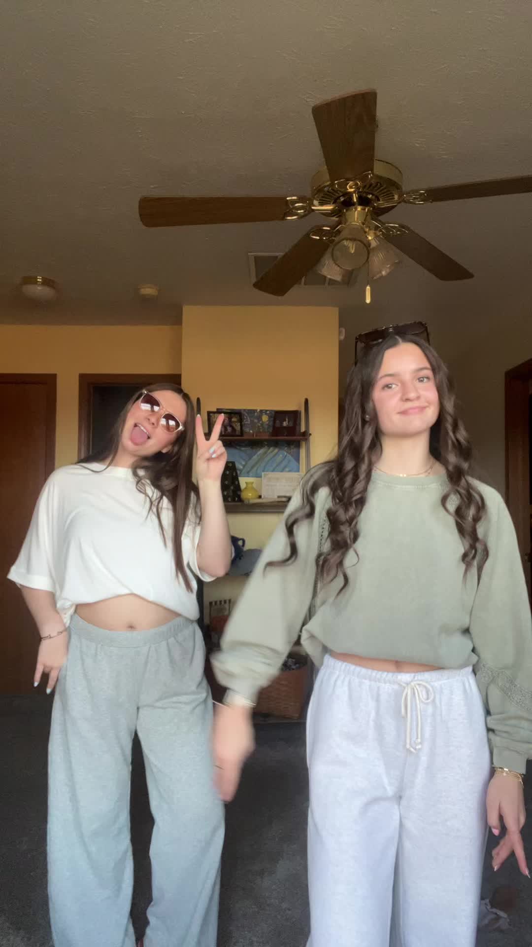 @ellaspriv