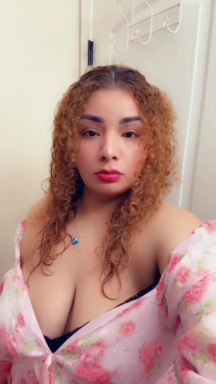 @Laurita Brito