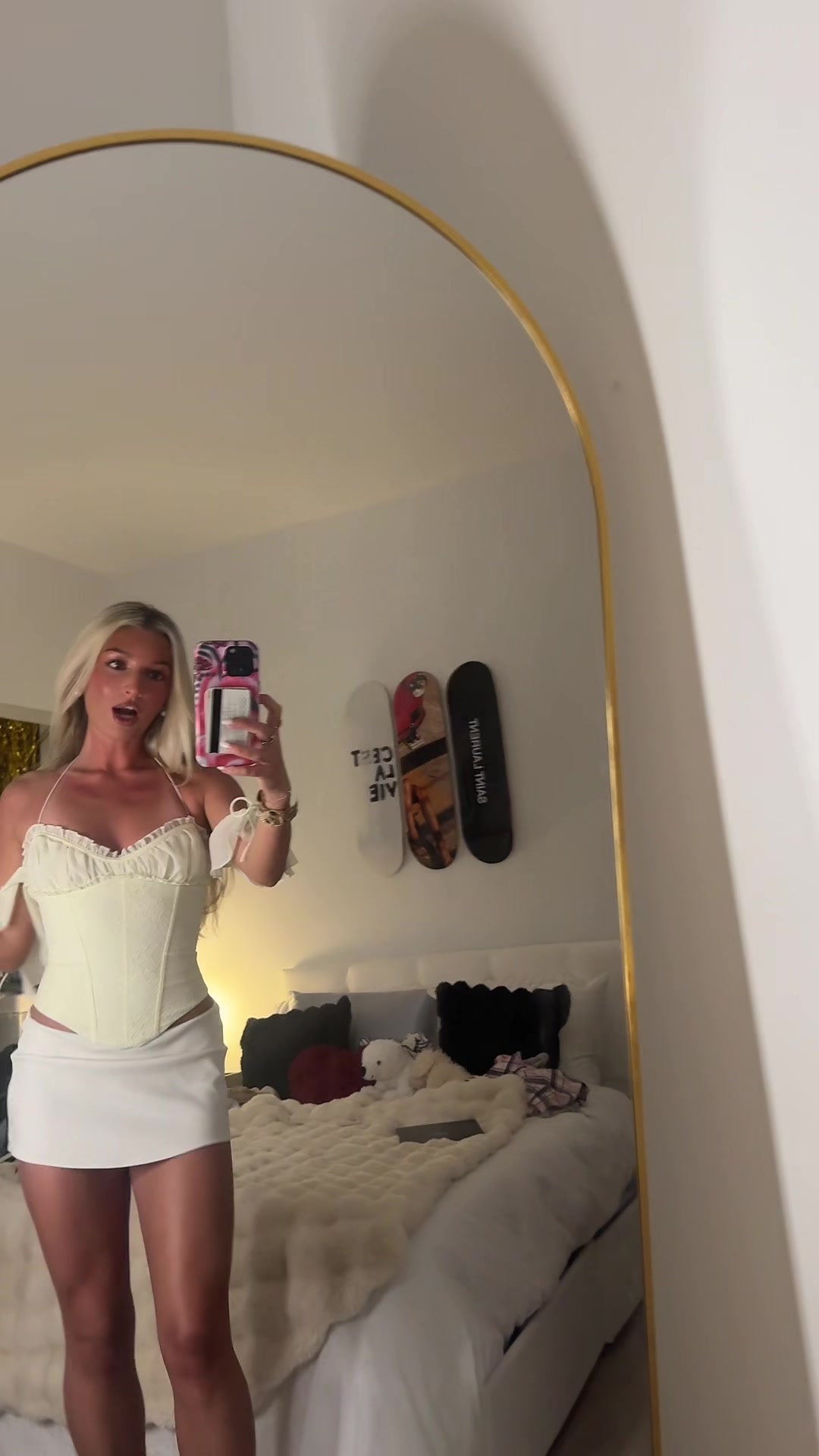 @Hi