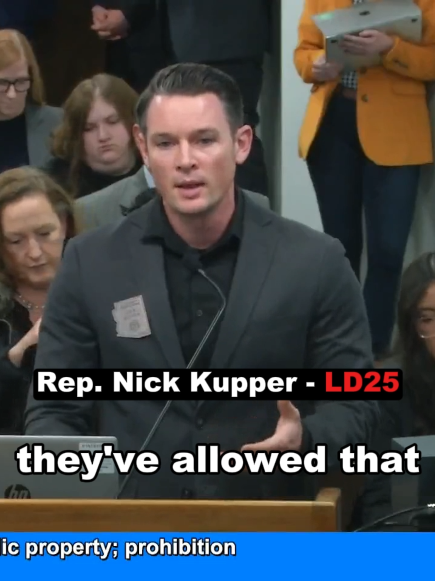 @Ari D. Bradshaw • AZ Majority
