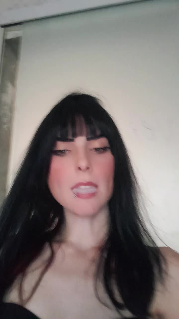 @🧿