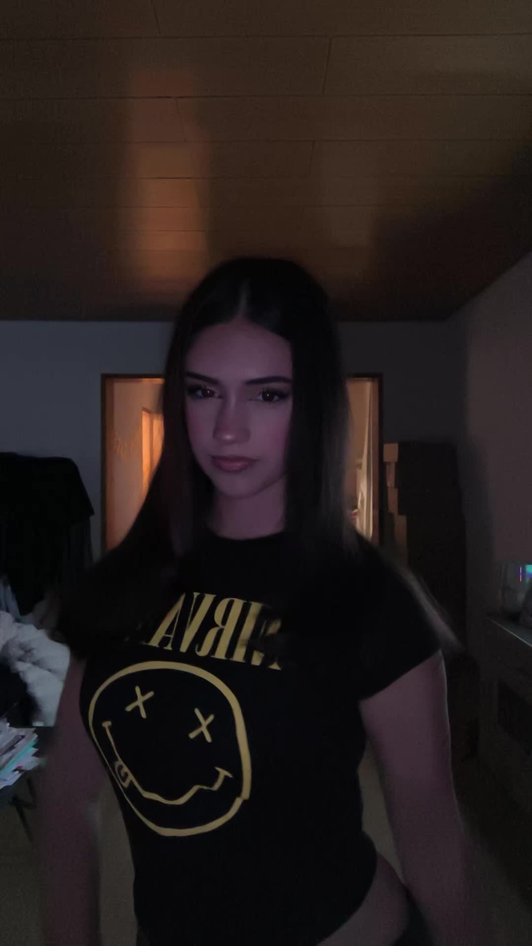 @𝓛𝓮𝓸𝓷𝓪💕