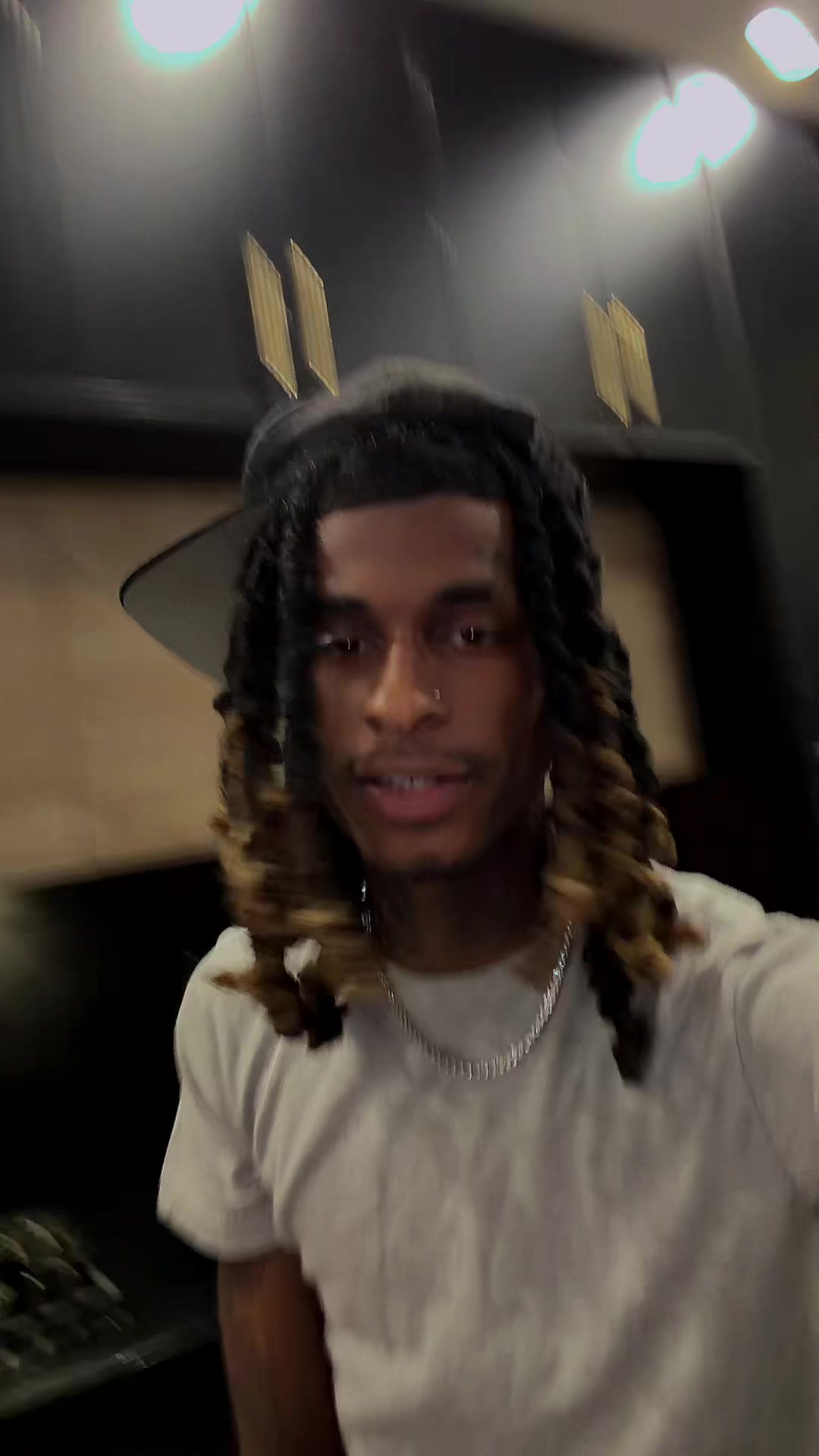@S4