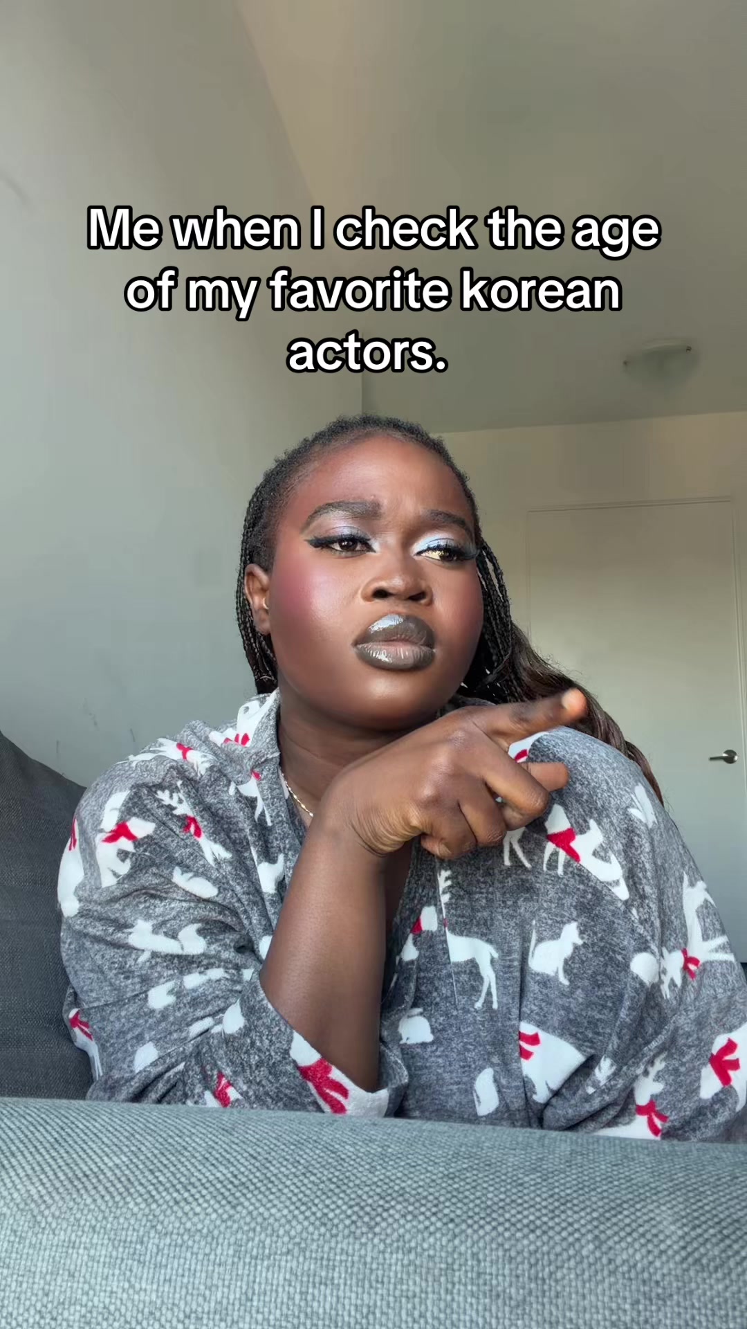 @Ayoereview