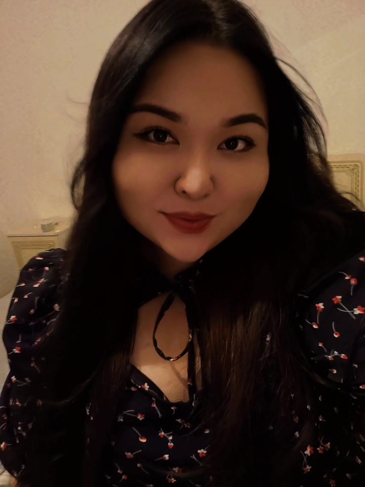 @𝐁𝐨𝐭𝐢𝐤 𝐊𝐚𝐦𝐩𝐨𝐭𝐢𝐤🌸