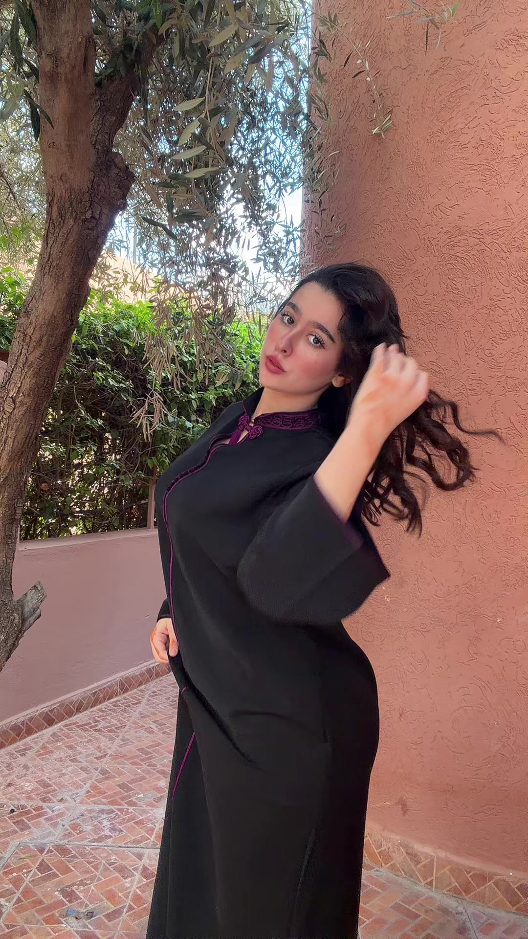@Farah❤️🥀