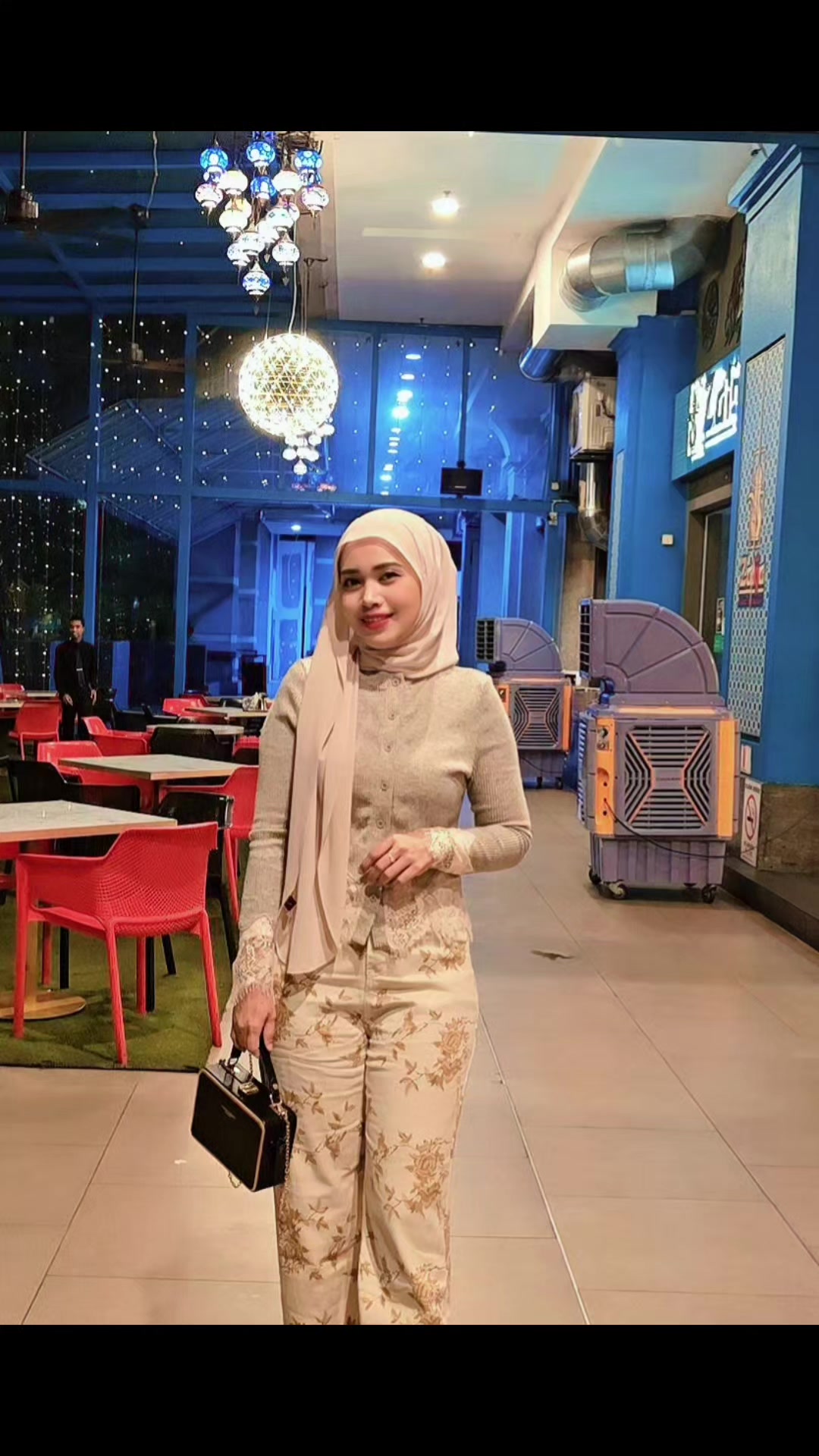 @PUTERI NONIE