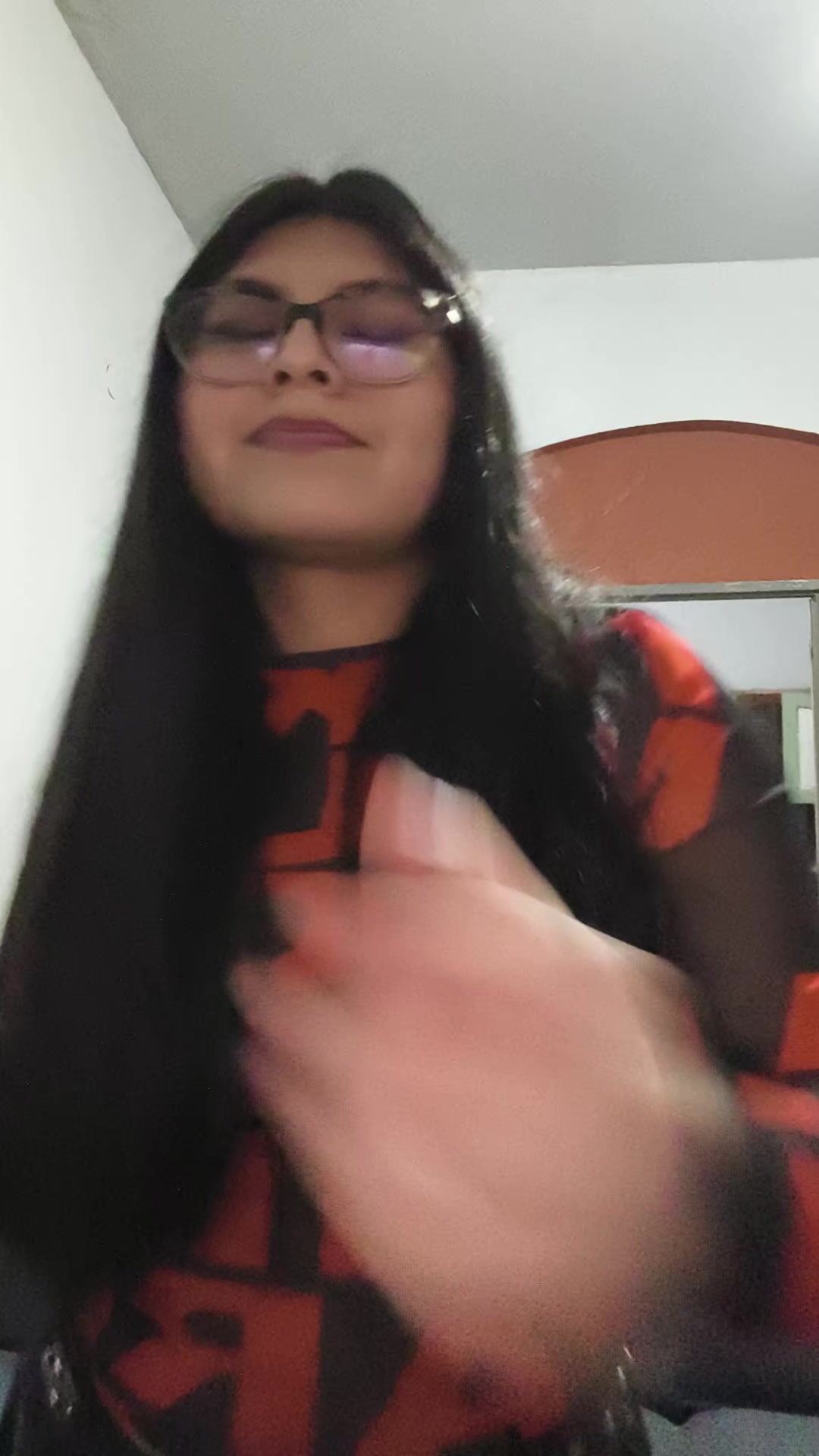 @Luci.r